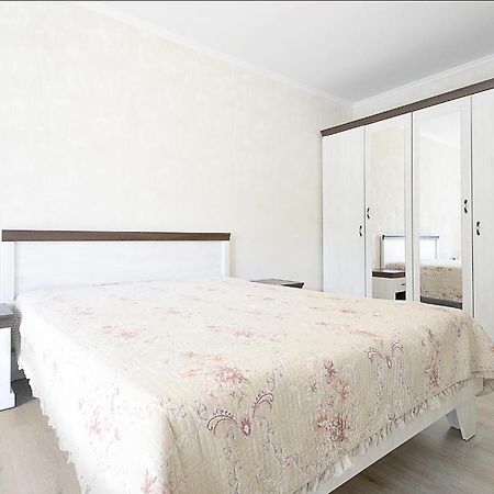 "Deluxe Apartments" L 26-4 - 11220 Lviv Luaran gambar